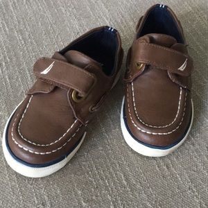 Nautica brown toddler 7 shoes